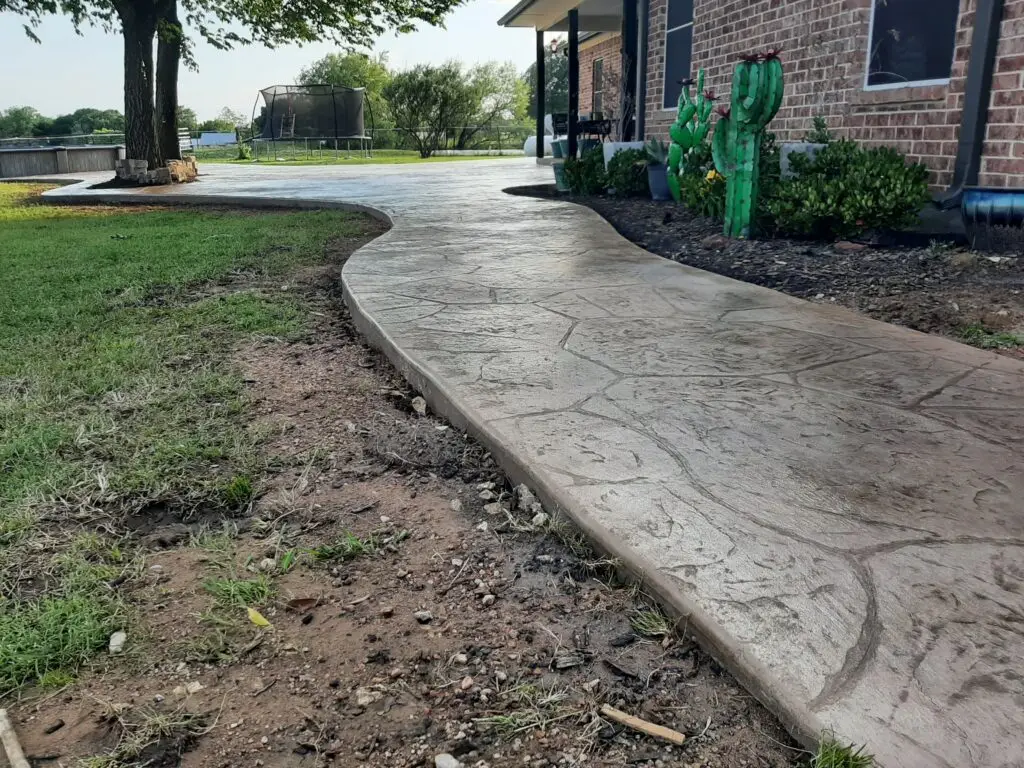 Concrete Walkway Installation Fort Worth TX | Sinai Concrete LLC 6 FLAGSTONE STAMP W ADOBE INTEGRAL COLOR